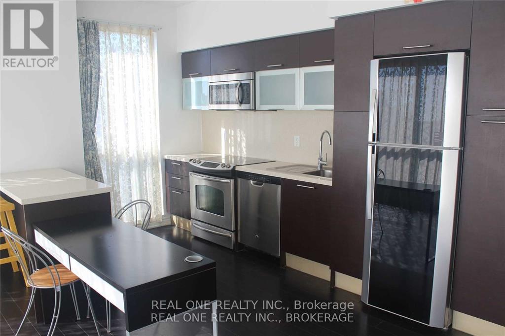 4010 - 386 Yonge Street, Toronto, Ontario  M5B 0A5 - Photo 30 - C12201721
