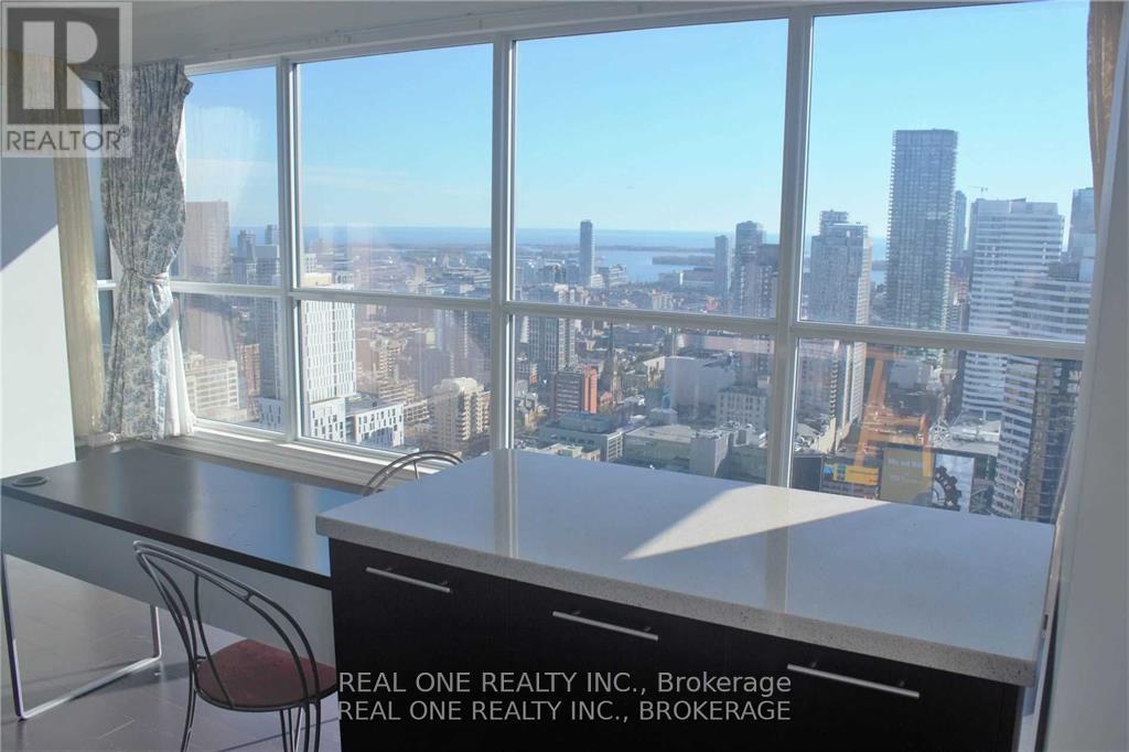4010 - 386 Yonge Street, Toronto, Ontario  M5B 0A5 - Photo 32 - C12201721