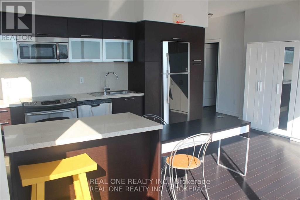 4010 - 386 Yonge Street, Toronto, Ontario  M5B 0A5 - Photo 33 - C12201721