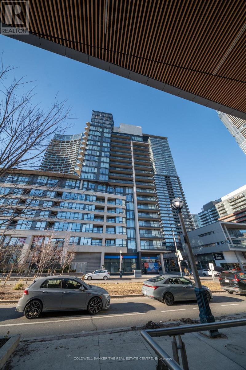 1207 - 8 Telegram Mews, Toronto, Ontario  M5V 3Z5 - Photo 2 - C12201731