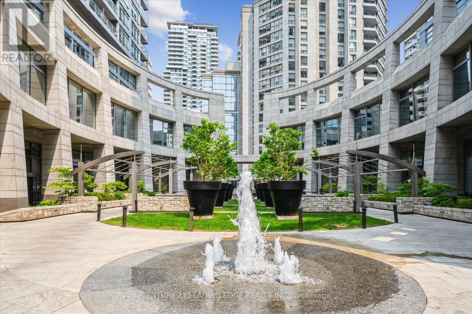 3201 - 2191 Yonge Street, Toronto (Mount Pleasant West), Ontario  M4S 3H8 - Photo 2 - C12201738