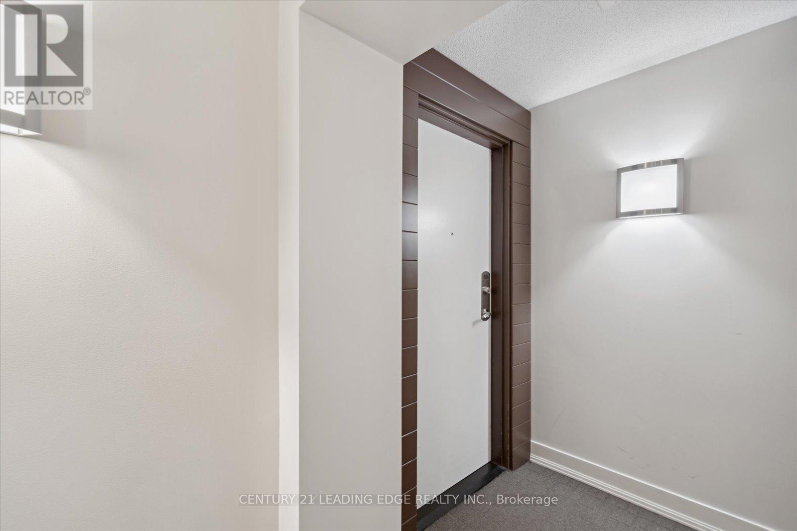 3201 - 2191 Yonge Street, Toronto (Mount Pleasant West), Ontario  M4S 3H8 - Photo 4 - C12201738