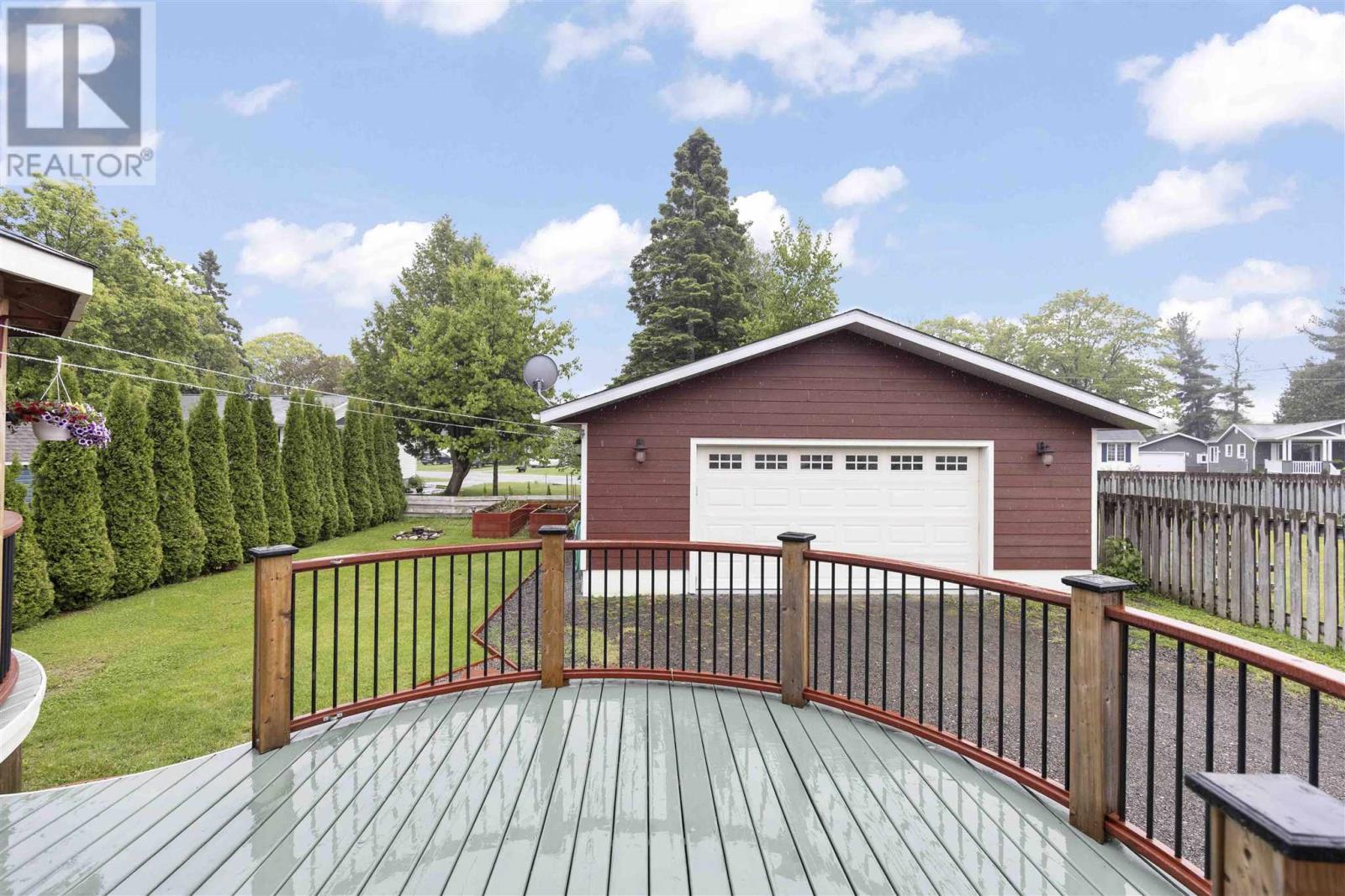23 Longview Ave, Blind River, Ontario  P0R 1B0 - Photo 43 - SM251418