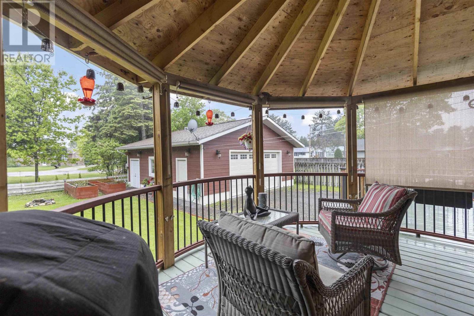 23 Longview Ave, Blind River, Ontario  P0R 1B0 - Photo 8 - SM251418