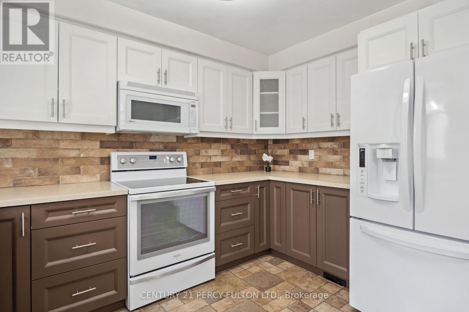 53 Sandringham Drive, Clarington, Ontario  L1E 1X2 - Photo 11 - E12201594