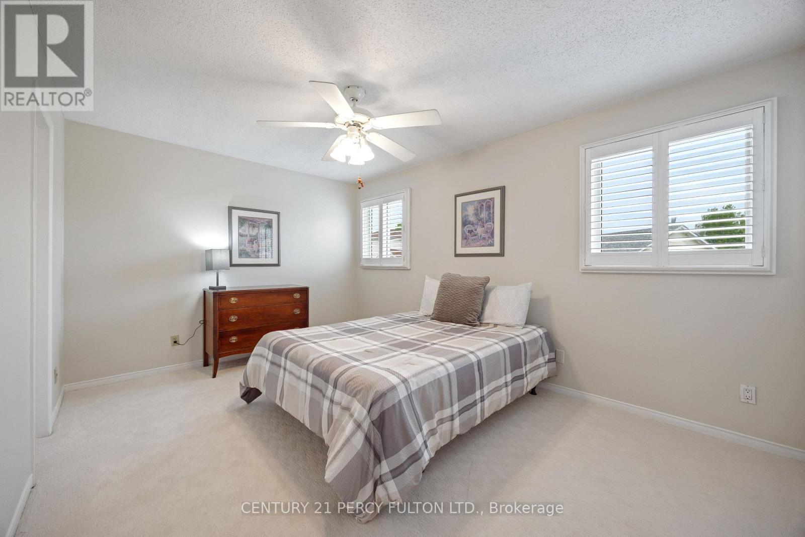 53 Sandringham Drive, Clarington, Ontario  L1E 1X2 - Photo 18 - E12201594