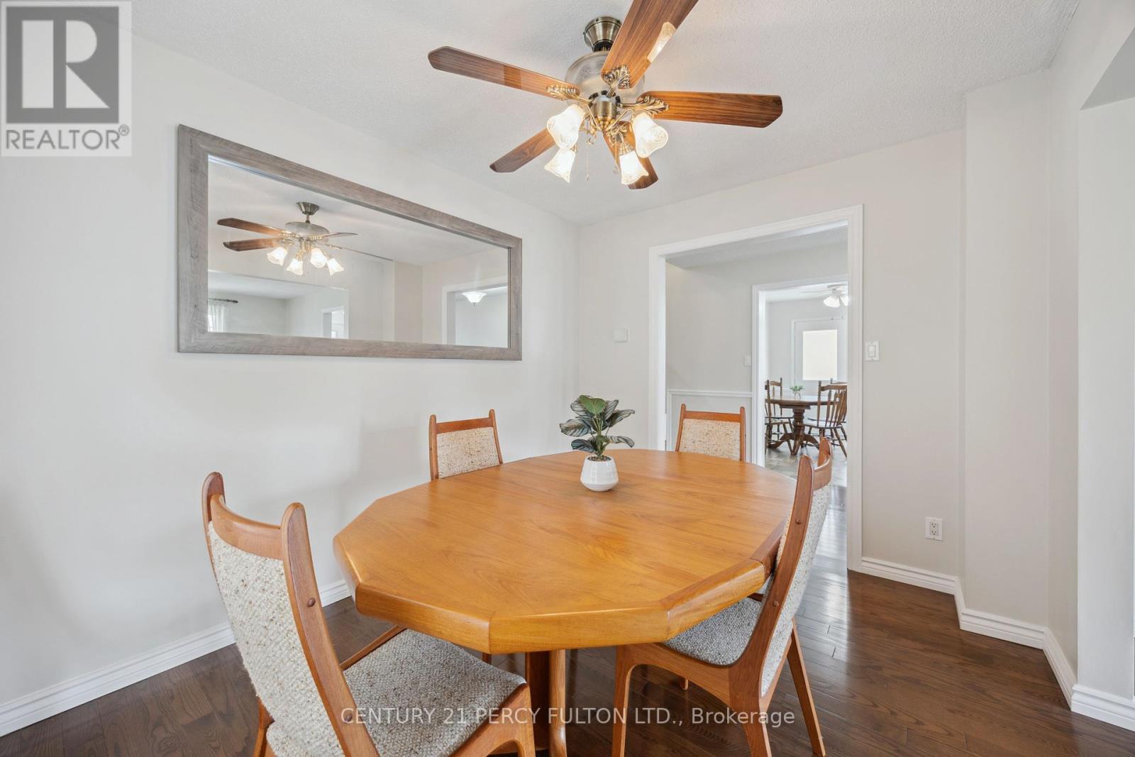 53 Sandringham Drive, Clarington, Ontario  L1E 1X2 - Photo 8 - E12201594