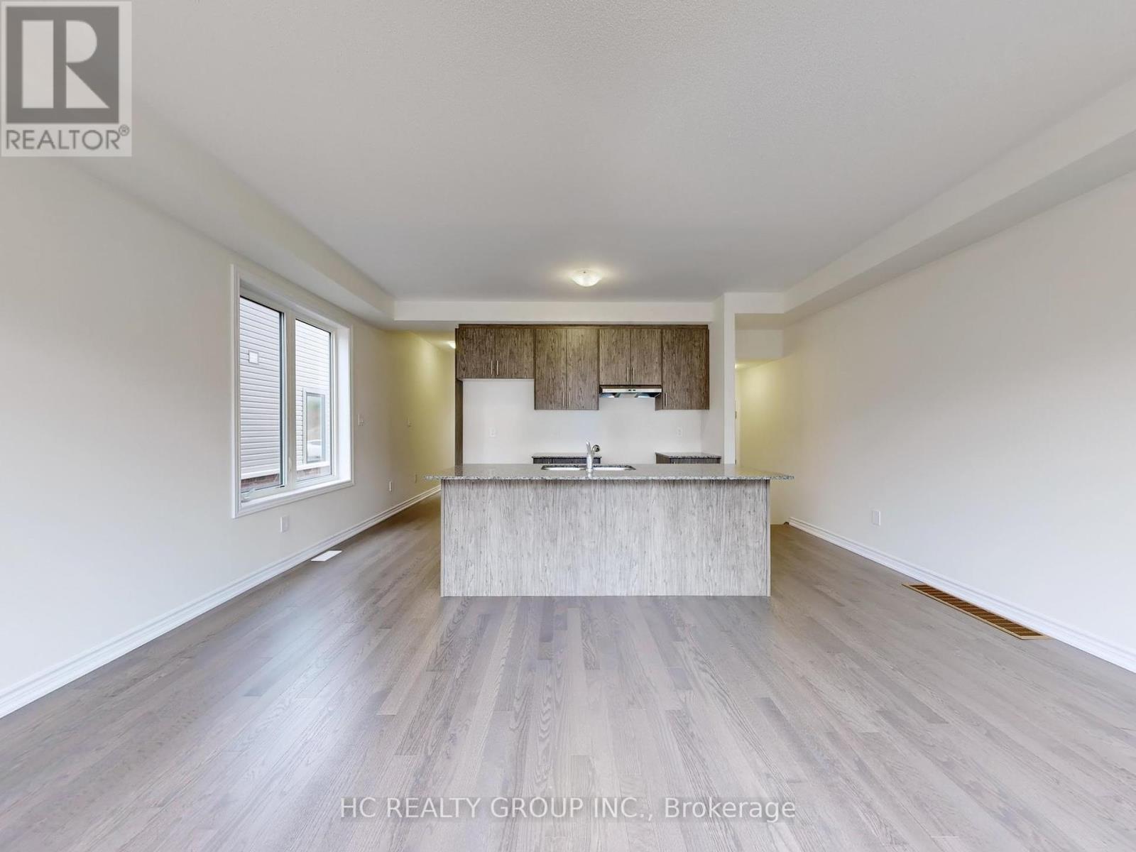 675 Ribstone Court, Oshawa, Ontario  L1K 0E2 - Photo 3 - E12201715