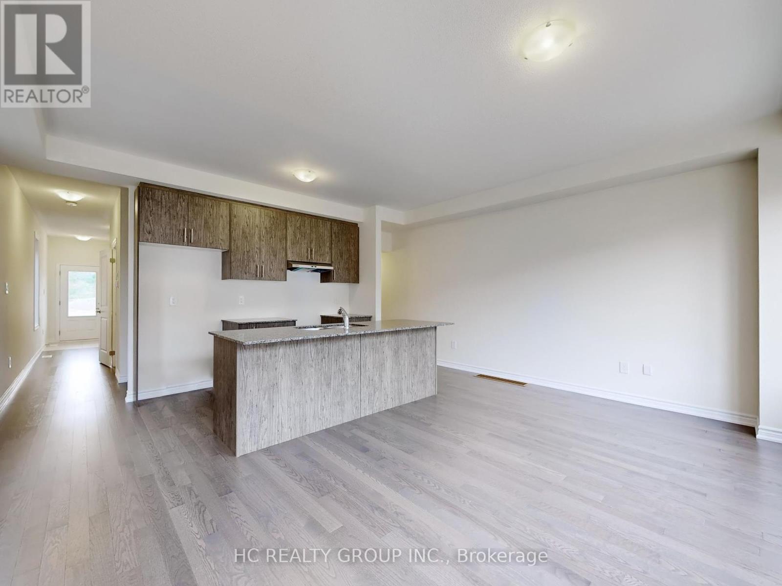 675 Ribstone Court, Oshawa, Ontario  L1K 0E2 - Photo 4 - E12201715