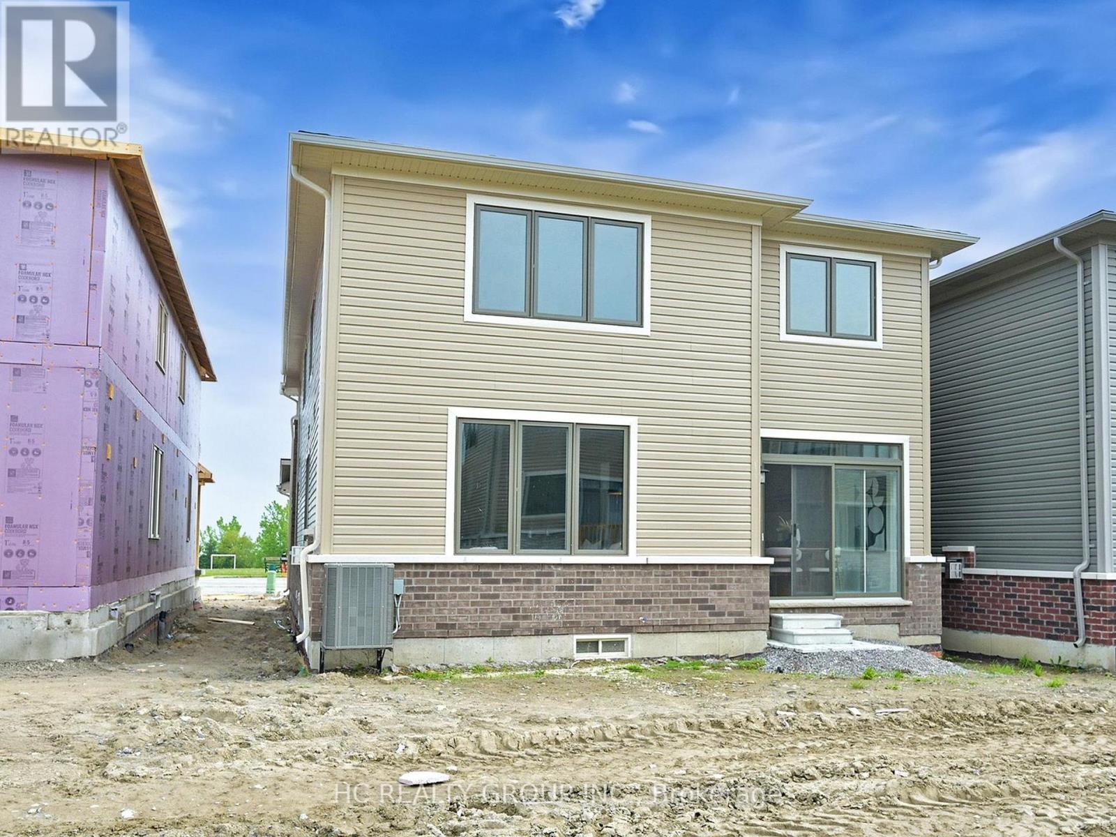 688 Grand Ridge Avenue, Oshawa, Ontario  L1K 0E2 - Photo 36 - E12201722