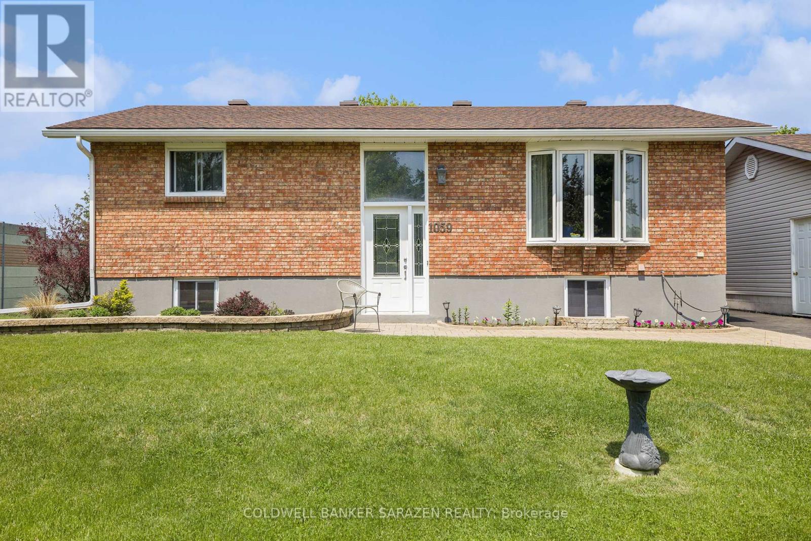 1059 Flynn Avenue, Ottawa, Ontario  K7S 3G7 - Photo 1 - X11972924