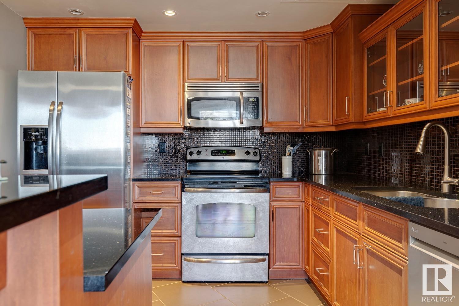 #204 11826 100 Av Nw, Edmonton, Alberta  T5K 0K3 - Photo 11 - E4424796