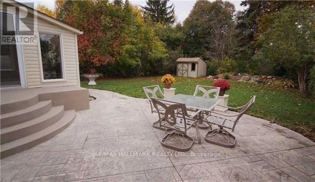 Main Fl - 8 Corbett Crescent, Aurora (Aurora Highlands), Ontario  L4G 2G1 - Photo 8 - N12201576