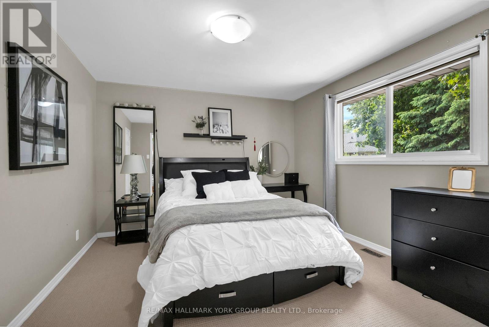 103 Wood Crescent, Bradford West Gwillimbury (Bradford), Ontario  L3Z 2G4 - Photo 22 - N12201611