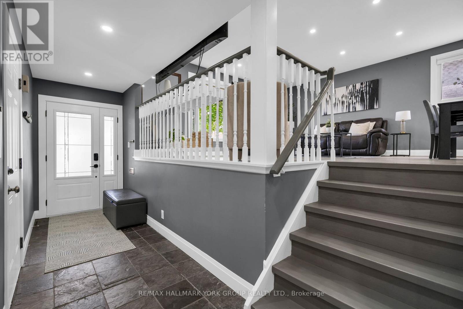 103 Wood Crescent, Bradford West Gwillimbury (Bradford), Ontario  L3Z 2G4 - Photo 6 - N12201611