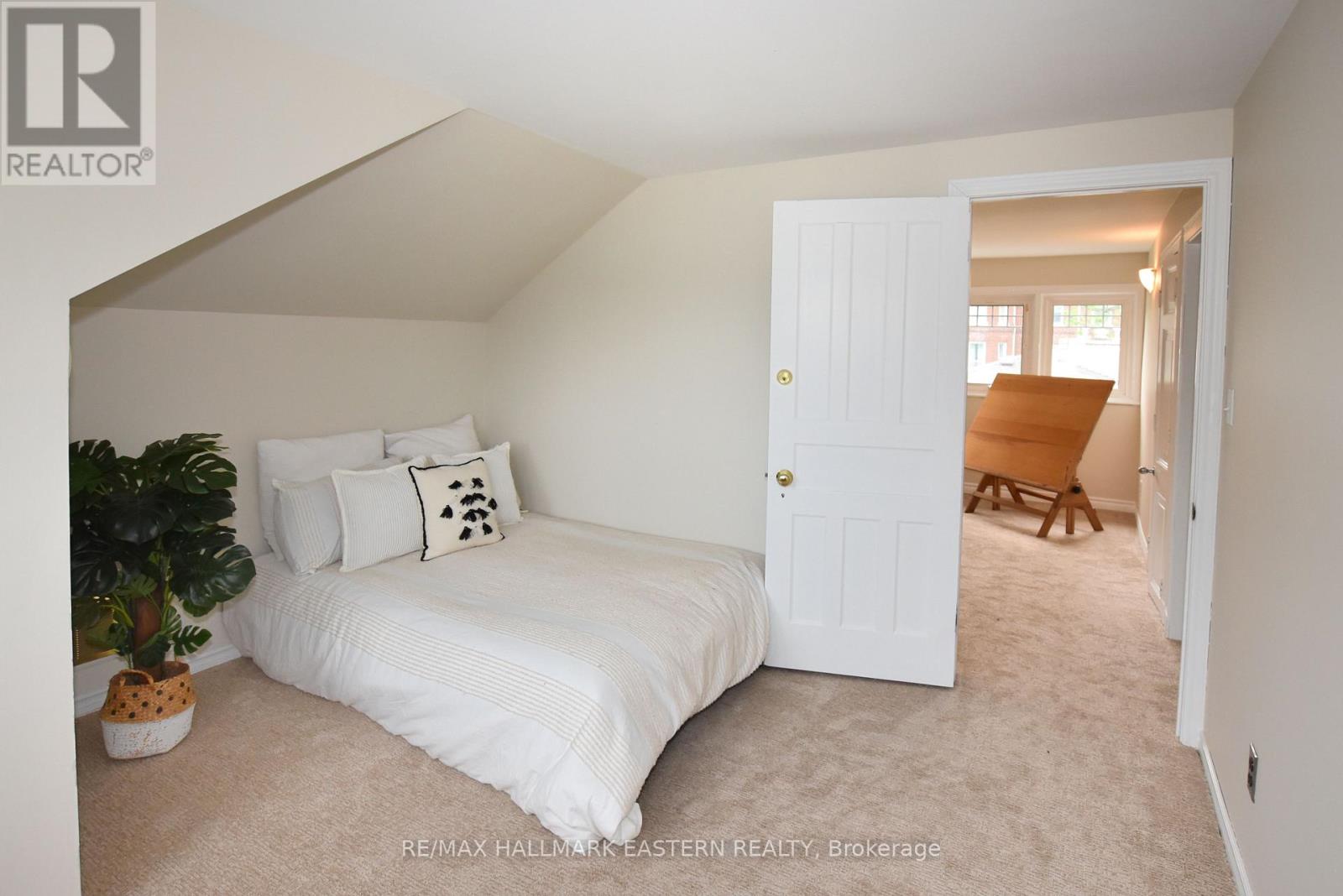 633 Gilmour Street, Peterborough Central, Ontario  K9J 4V2 - Photo 33 - X12201852