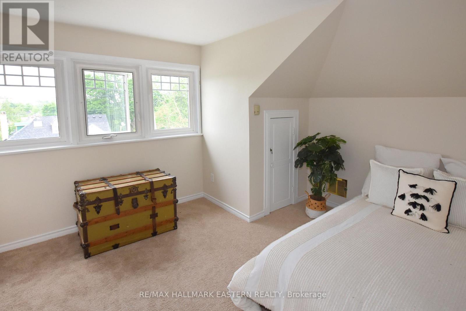 633 Gilmour Street, Peterborough Central, Ontario  K9J 4V2 - Photo 34 - X12201852