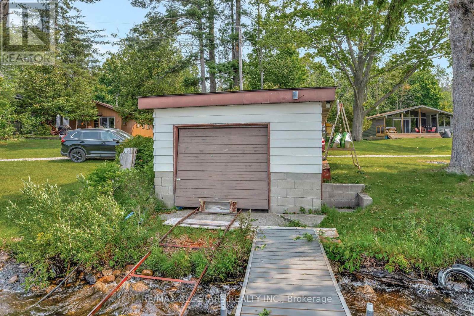 36 Walnut Street, Kawartha Lakes, Ontario  K0M 1N0 - Photo 30 - X12201869