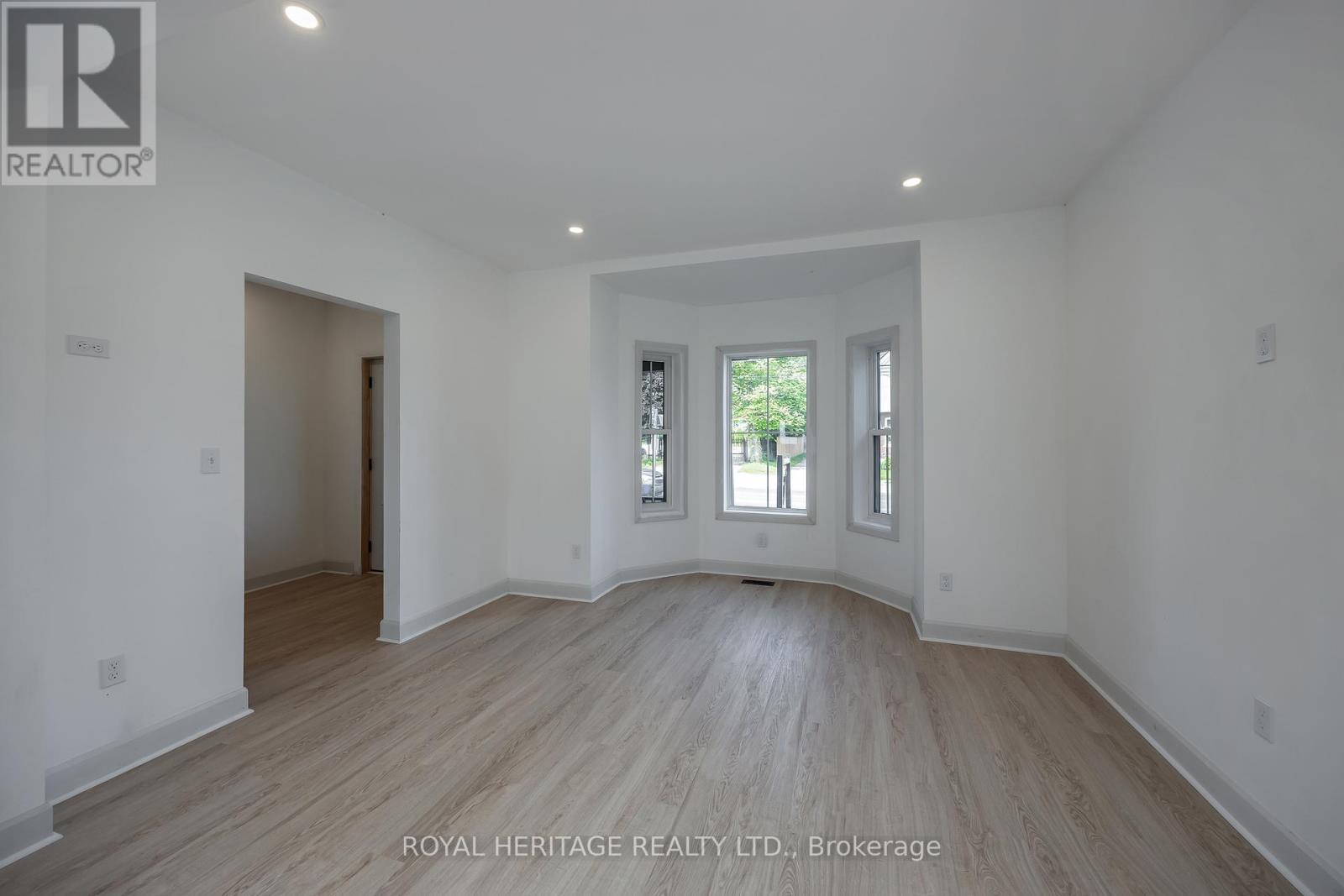 413 Division Street, Cobourg, Ontario  K9A 3R8 - Photo 8 - X12201875