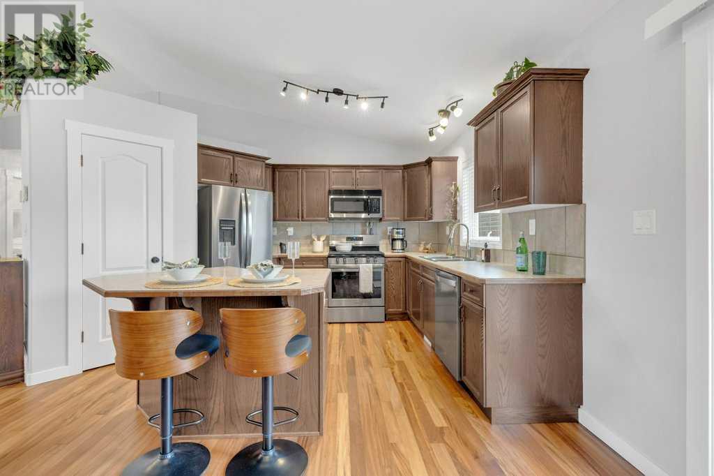 Property at 3 Liberty Place image 4