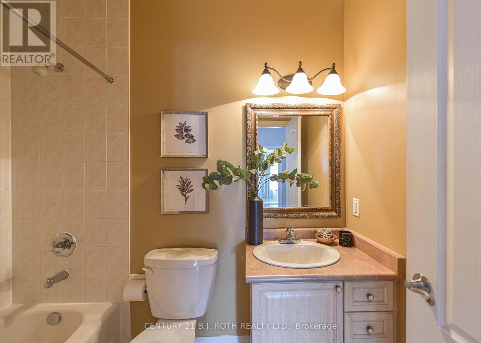 37 Tanglewood Crescent, Oro-Medonte, Ontario  L0L 2L0 - Photo 24 - S12201503