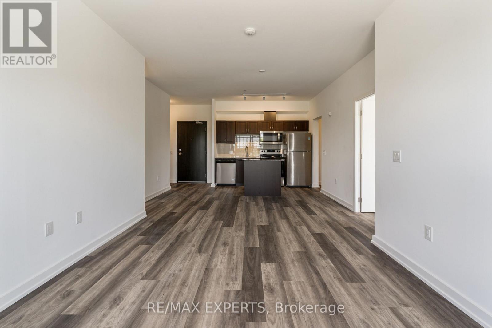 307 - 430 Essa Road, Barrie (Holly), Ontario  L4N 9C6 - Photo 14 - S12201562