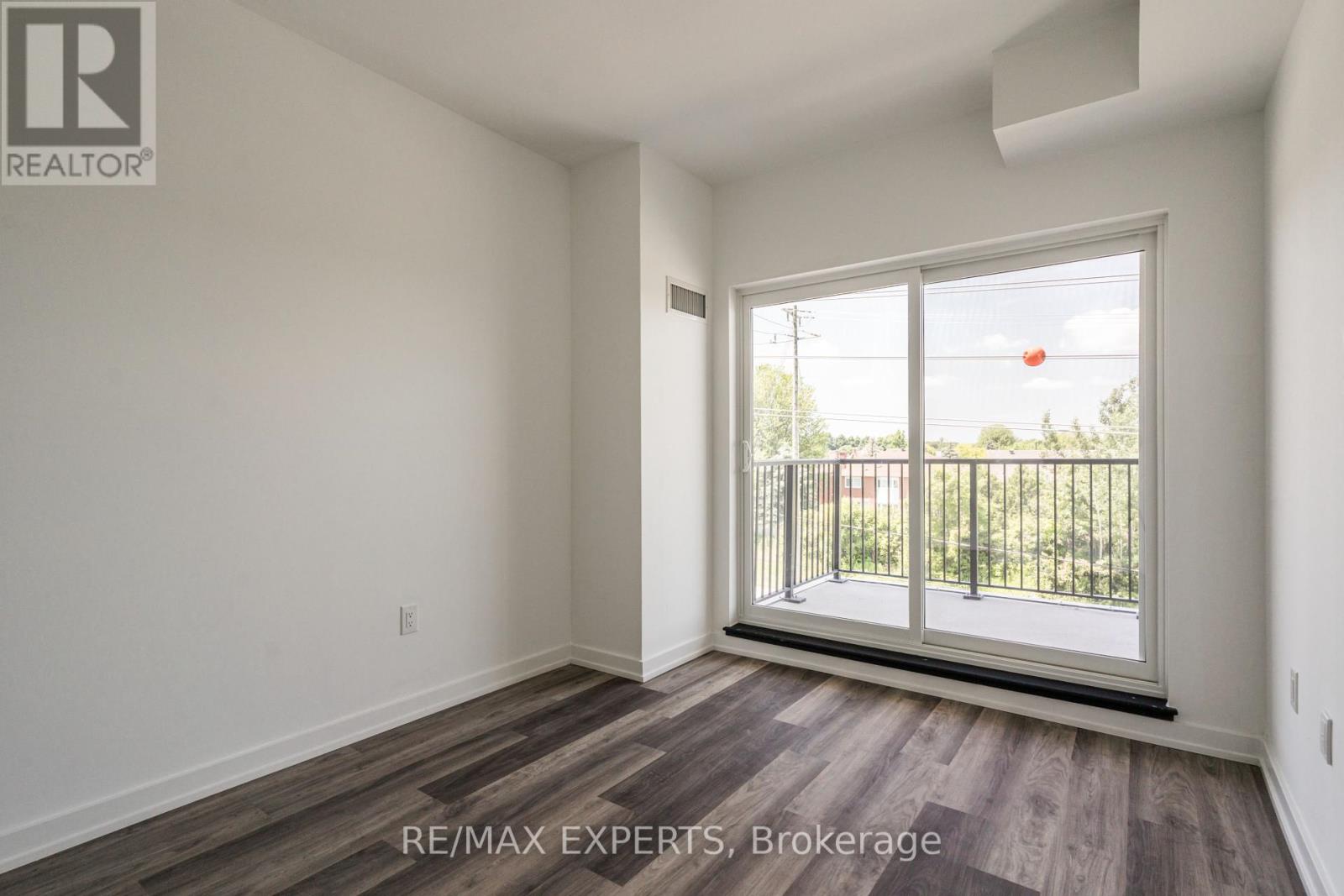 307 - 430 Essa Road, Barrie (Holly), Ontario  L4N 9C6 - Photo 19 - S12201562