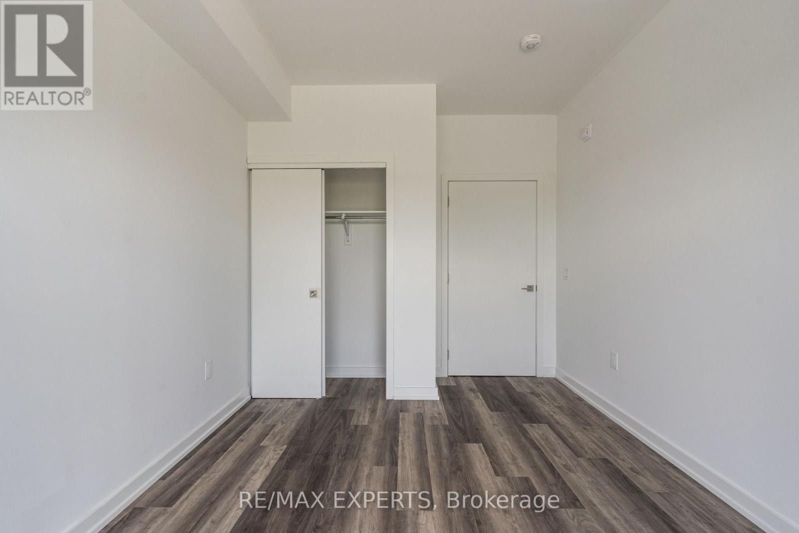 307 - 430 Essa Road, Barrie (Holly), Ontario  L4N 9C6 - Photo 21 - S12201562