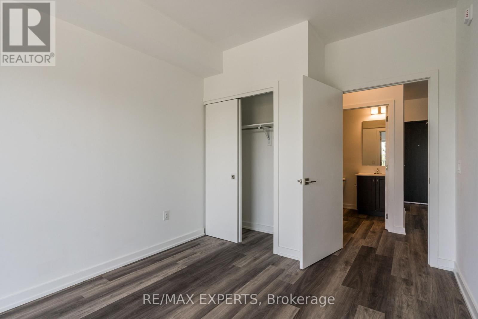 307 - 430 Essa Road, Barrie (Holly), Ontario  L4N 9C6 - Photo 23 - S12201562