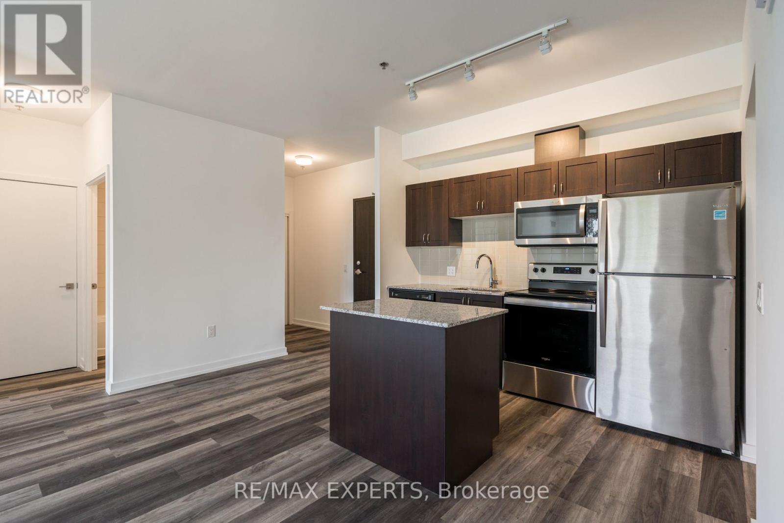 307 - 430 Essa Road, Barrie, Ontario  L4N 9C6 - Photo 7 - S12201562