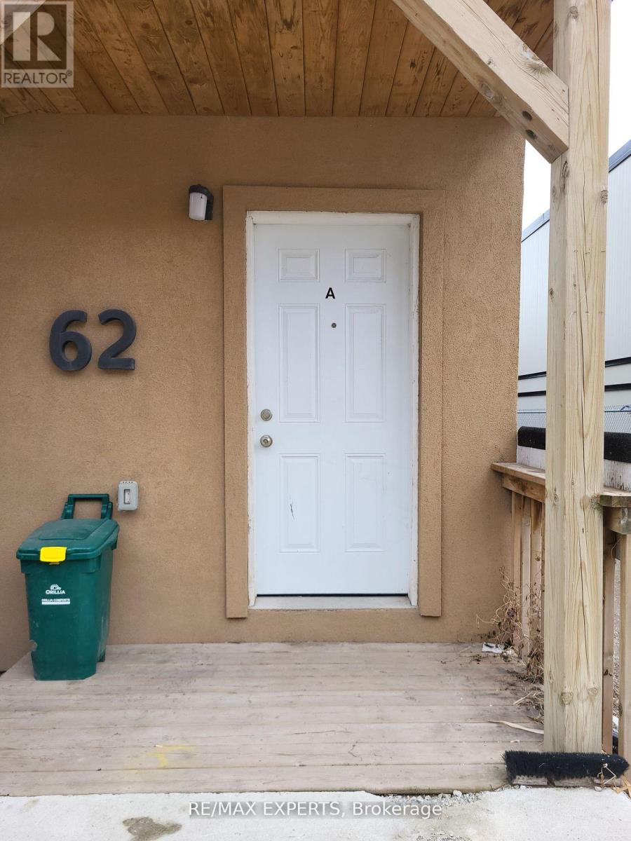 62 West Street S, Orillia, Ontario  L3V 5G4 - Photo 2 - S12201577
