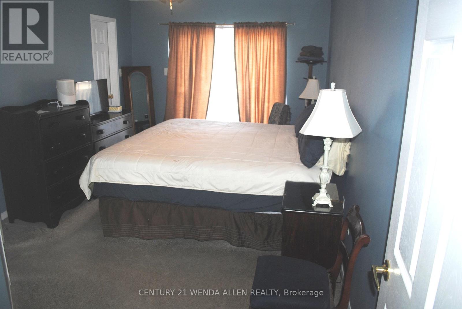 31 Seline Crescent, Barrie, Ontario  L4N 0Y7 - Photo 10 - S12201675