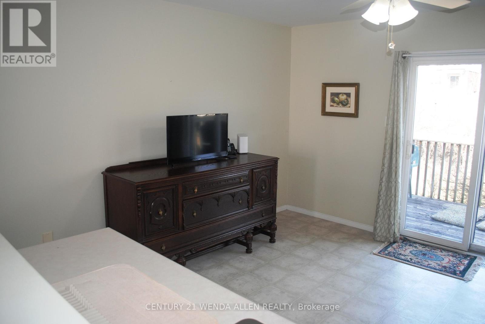 31 Seline Crescent, Barrie, Ontario  L4N 0Y7 - Photo 18 - S12201675