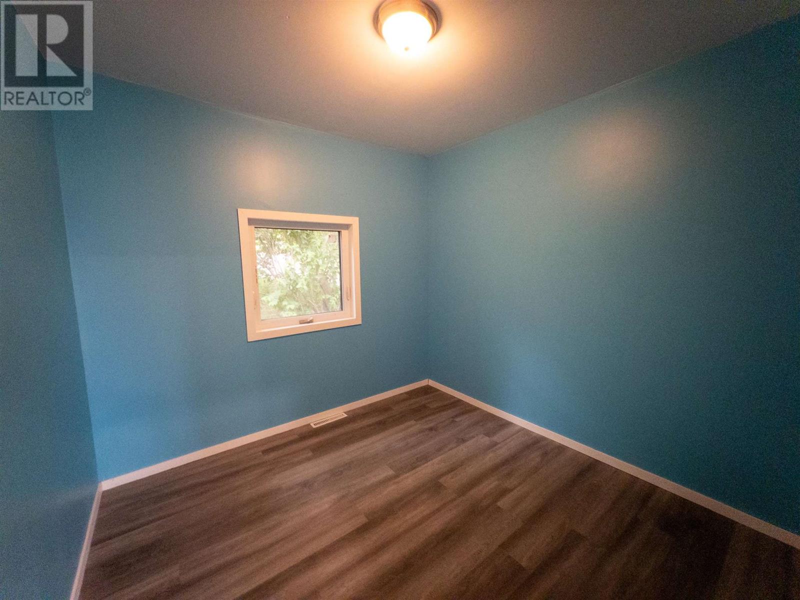 518 Sixth Avenue South, Kenora, Ontario  P9N 2C5 - Photo 12 - TB251535