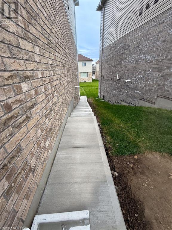 26 Ford Street, Paris, Ontario  N3L 0M6 - Photo 3 - 40738360