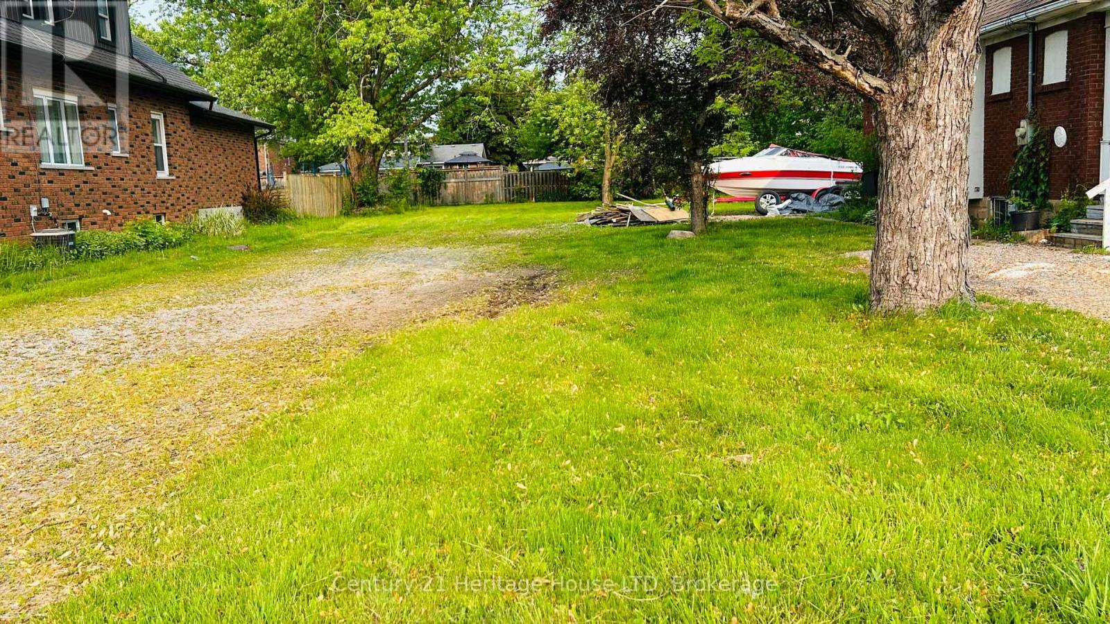 0 Central Avenue, Fort Erie (Central), Ontario  L2A 3S8 - Photo 1 - X12201814