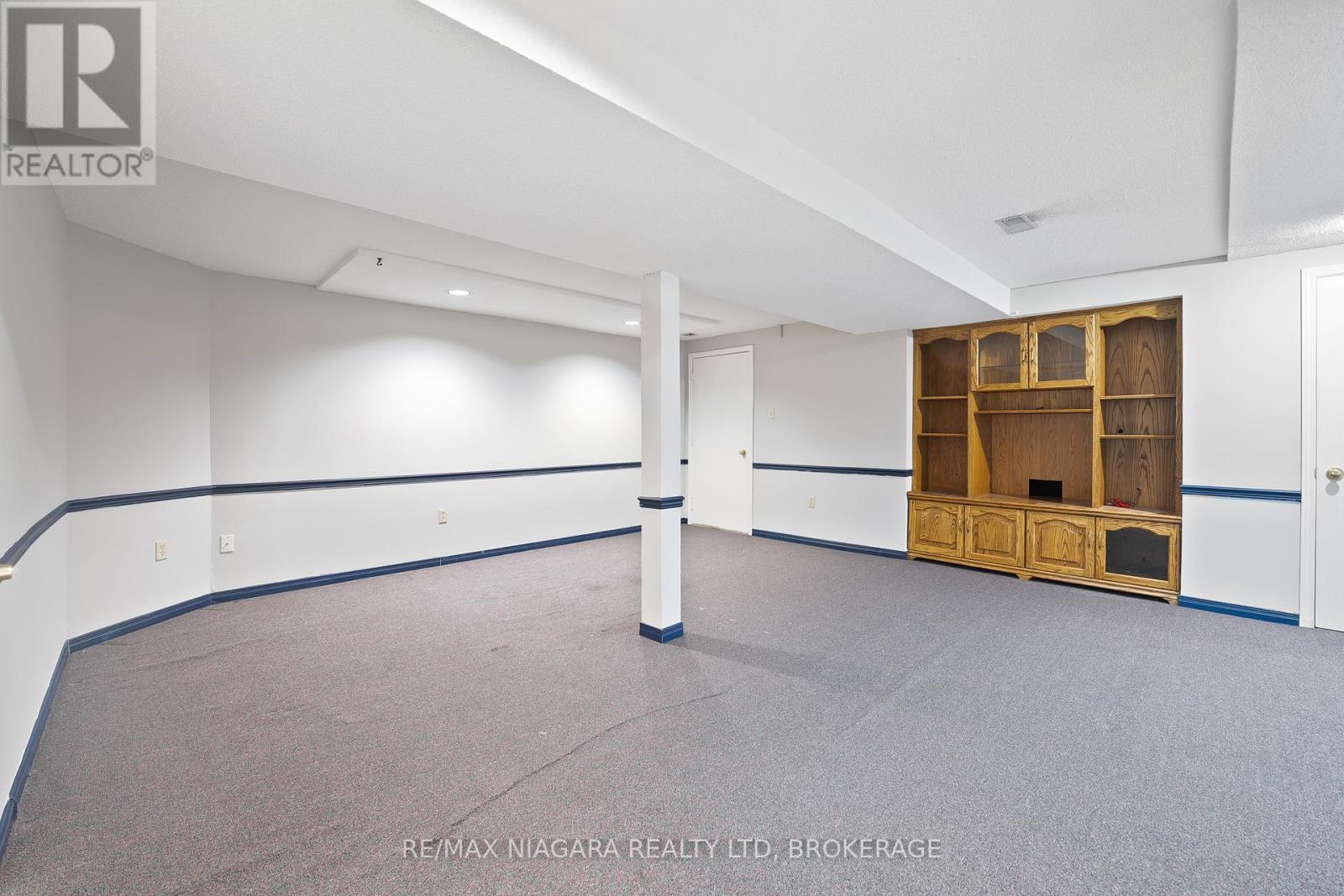2 - 10 Elderwood Drive, St. Catharines (Grapeview), Ontario  L2S 3G3 - Photo 24 - X12201884