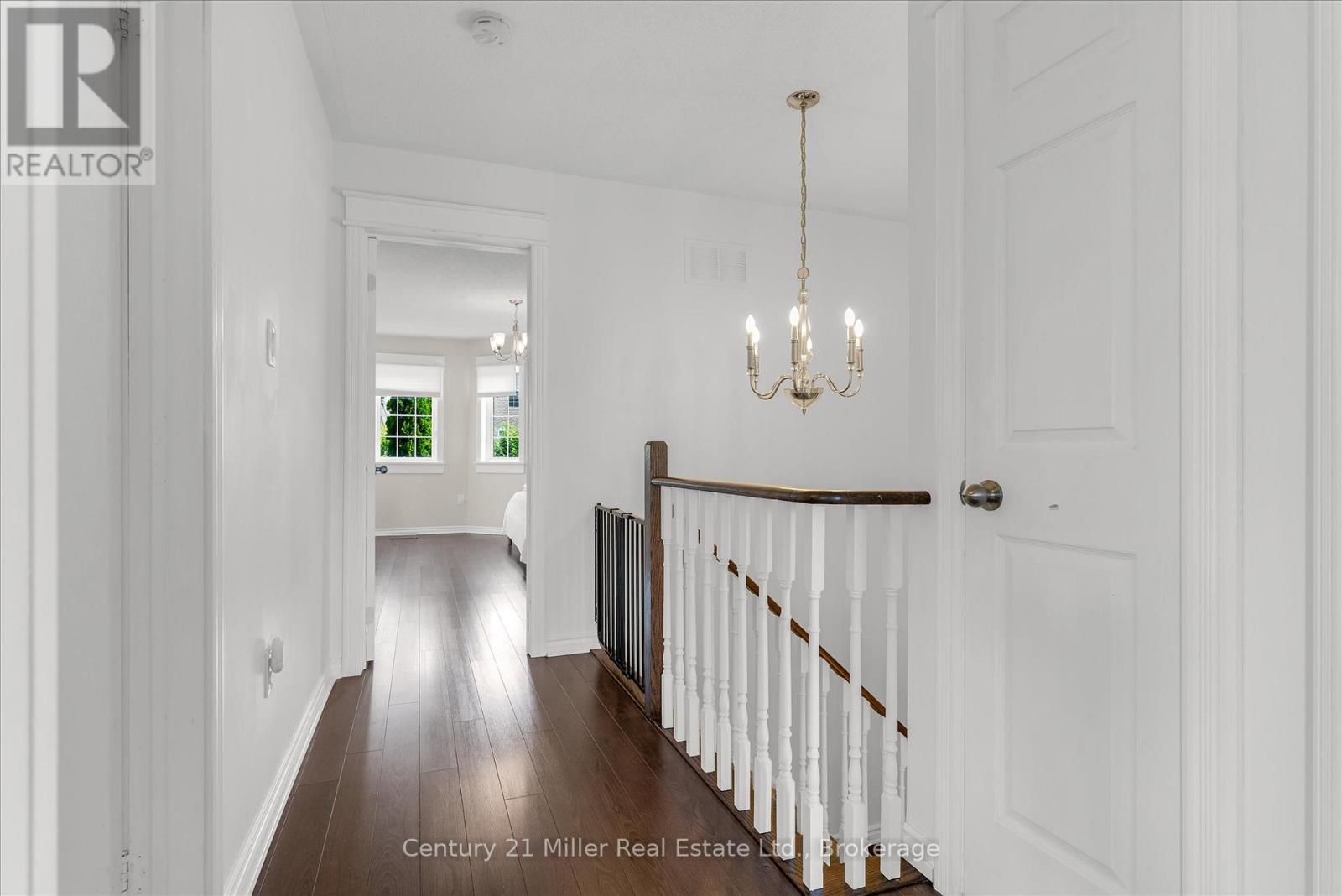 138 Gatwick Drive, Oakville (Ro River Oaks), Ontario  L6H 6N3 - Photo 16 - W12201782