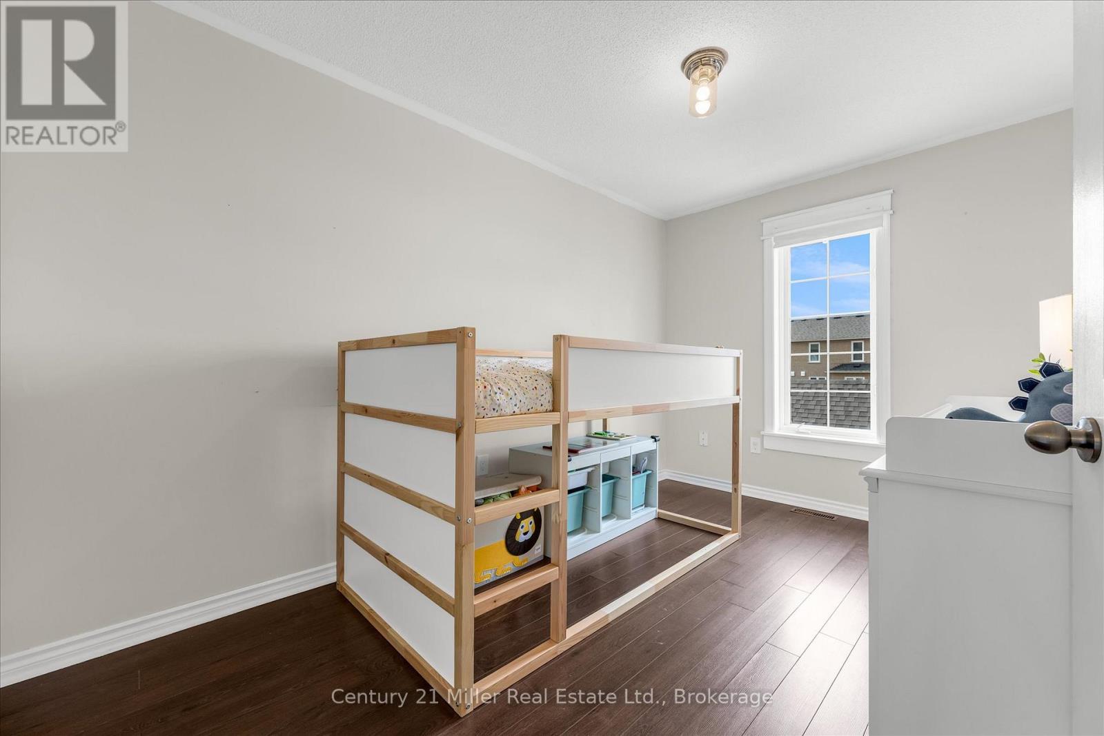 138 Gatwick Drive, Oakville (Ro River Oaks), Ontario  L6H 6N3 - Photo 17 - W12201782