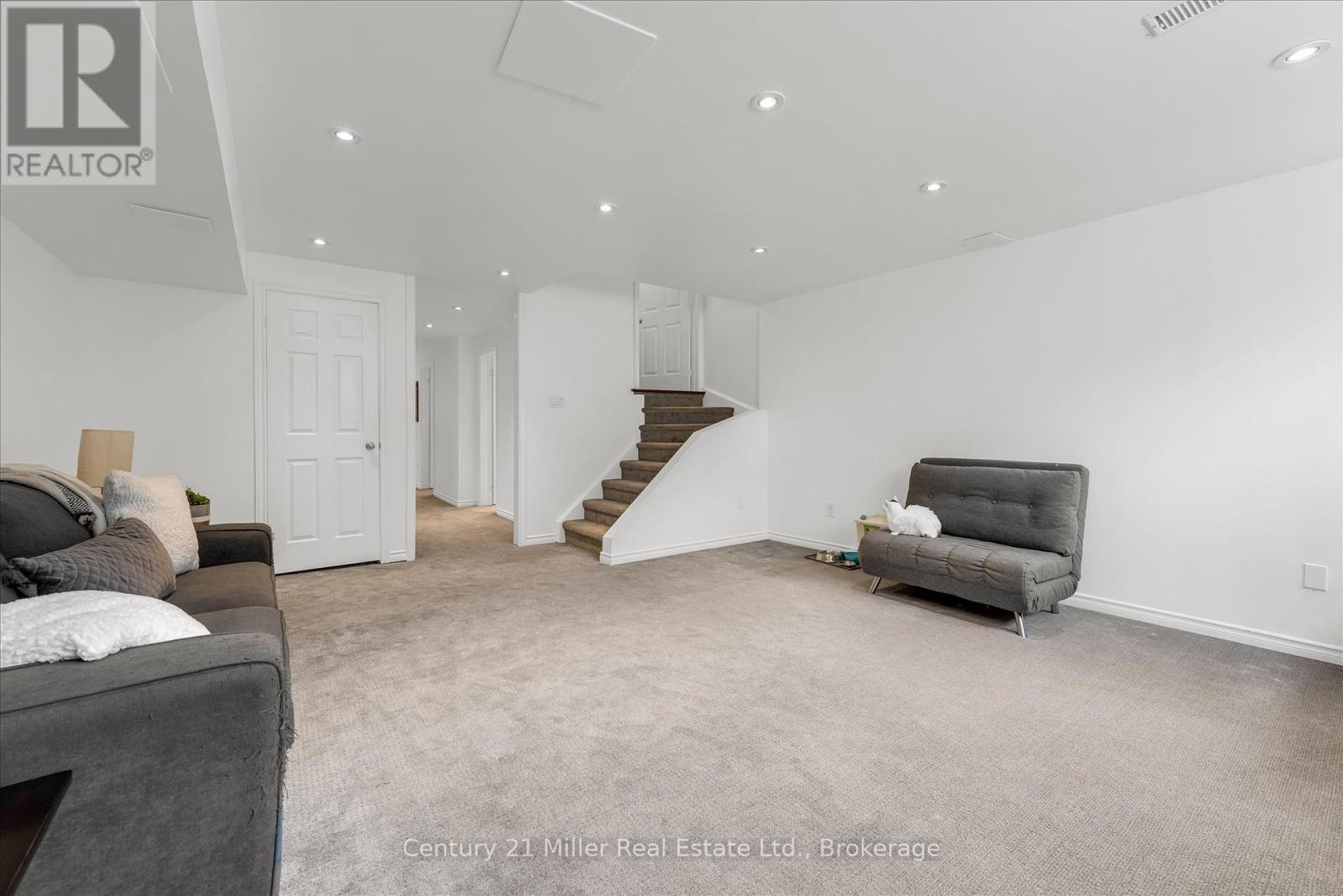 138 Gatwick Drive, Oakville (Ro River Oaks), Ontario  L6H 6N3 - Photo 29 - W12201782