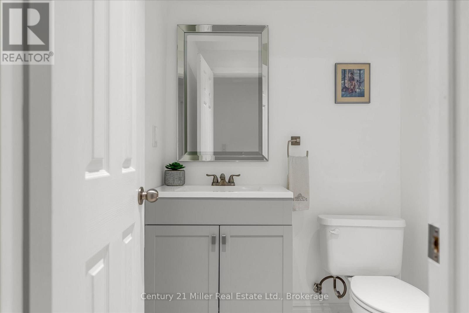 138 Gatwick Drive, Oakville (Ro River Oaks), Ontario  L6H 6N3 - Photo 30 - W12201782
