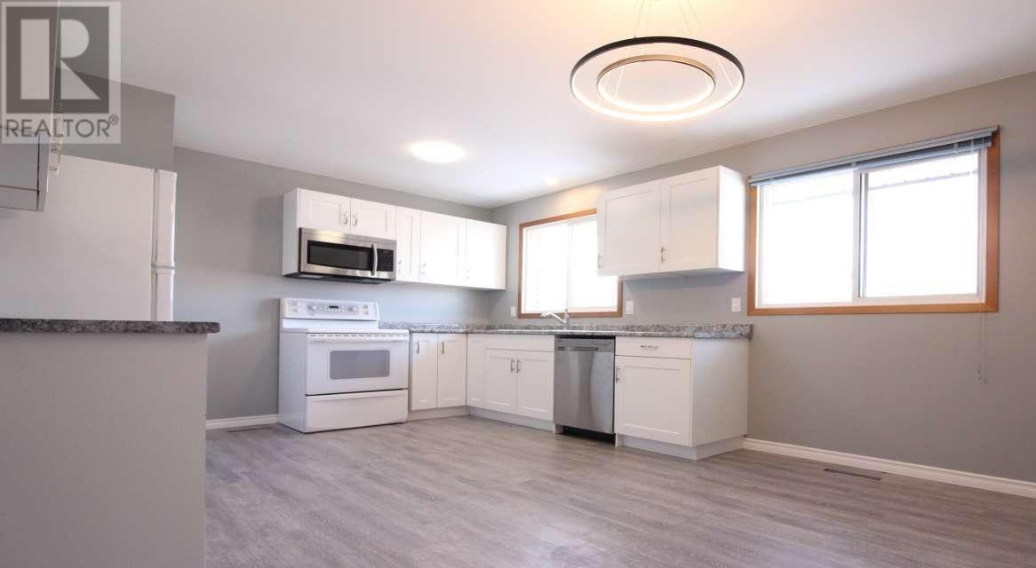 Property at 322 James St N image 5