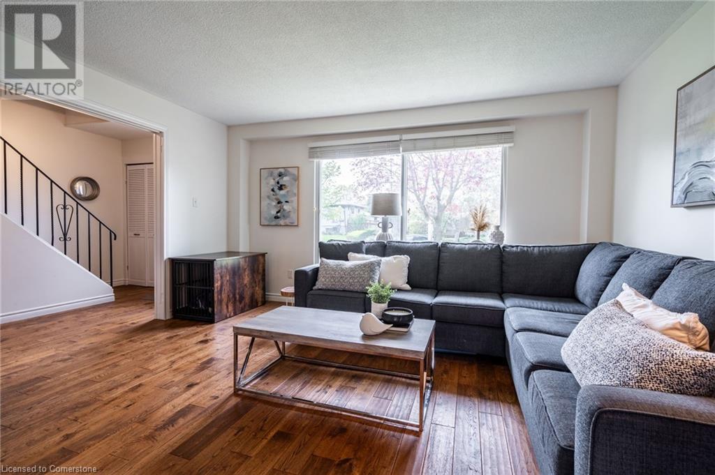 5510 Spruce Avenue, Burlington, Ontario  L7L 1P2 - Photo 3 - 40737553