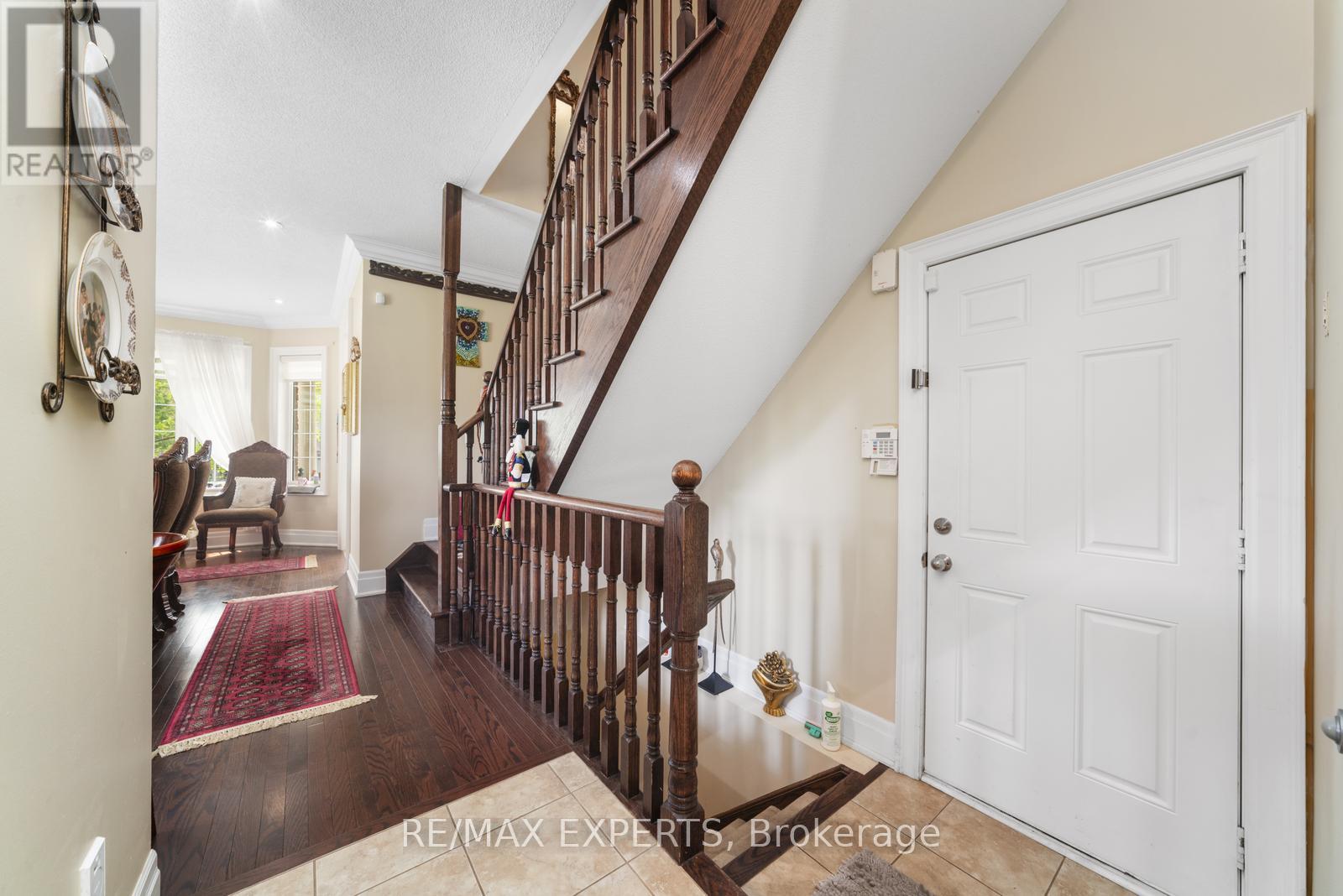 24 Kearny Avenue, Caledon, Ontario  L7C 3N9 - Photo 11 - W12201508