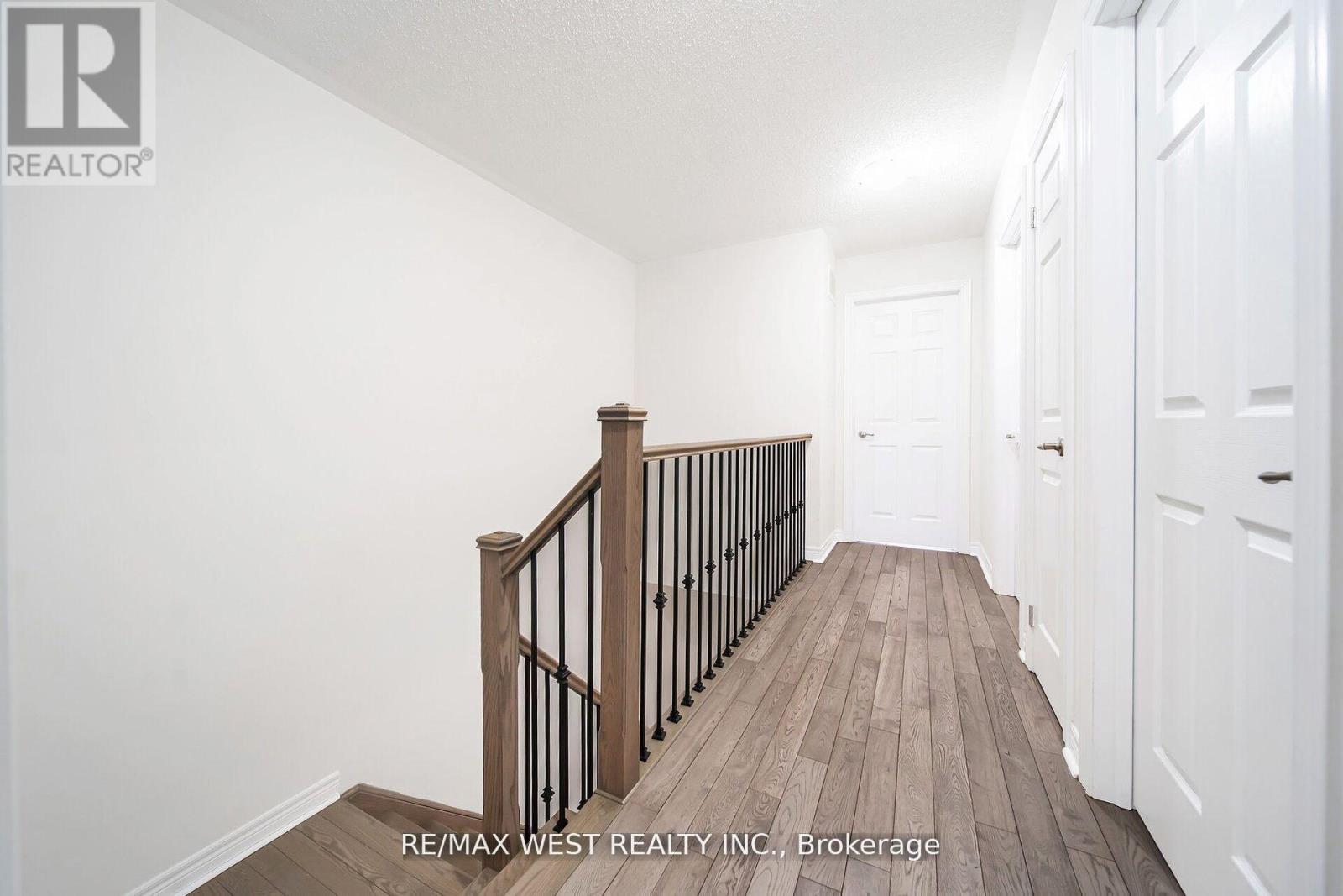 213 Sarah Cline Drive, Oakville, Ontario  L6M 0T8 - Photo 27 - W12201513