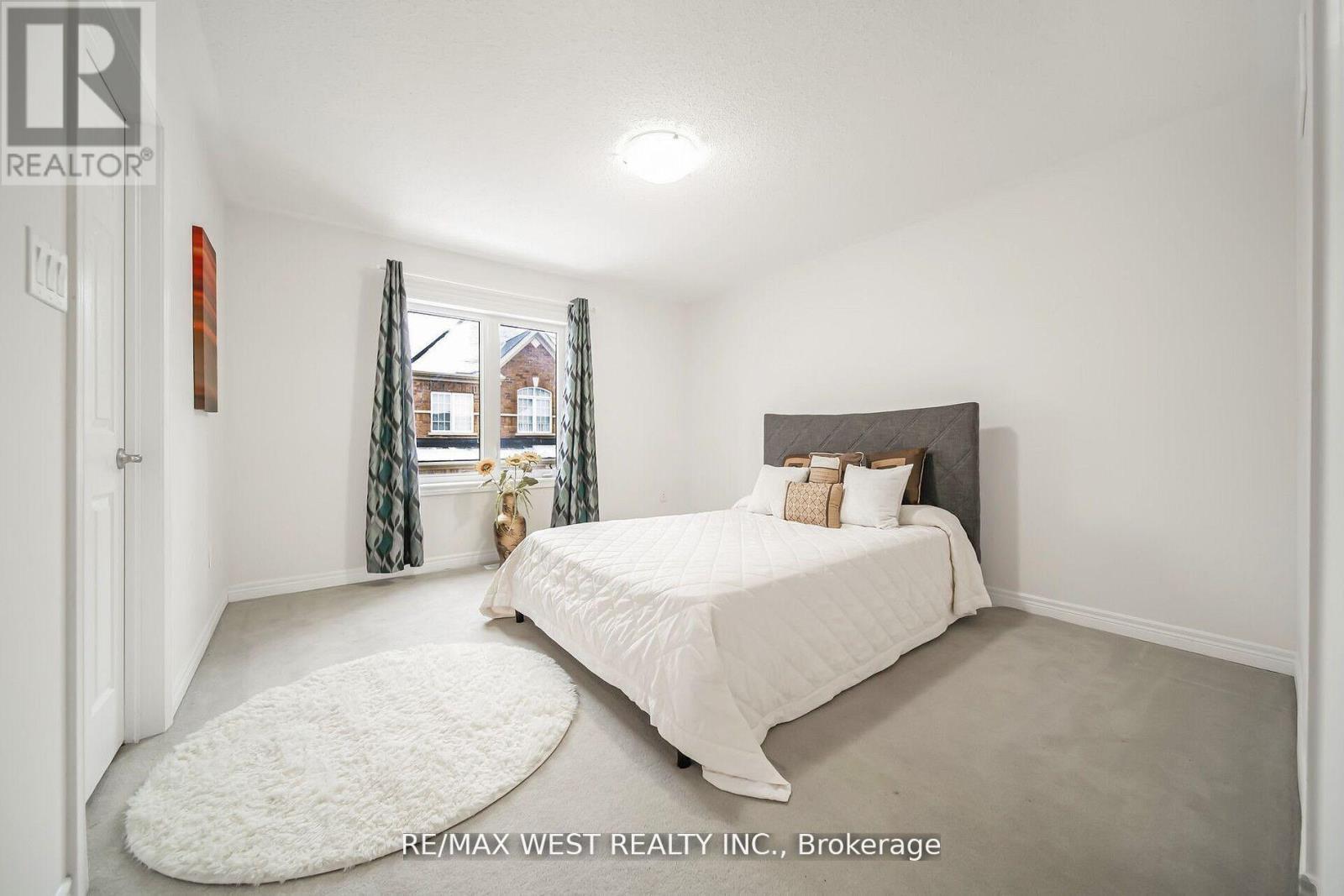 213 Sarah Cline Drive, Oakville, Ontario  L6M 0T8 - Photo 29 - W12201513