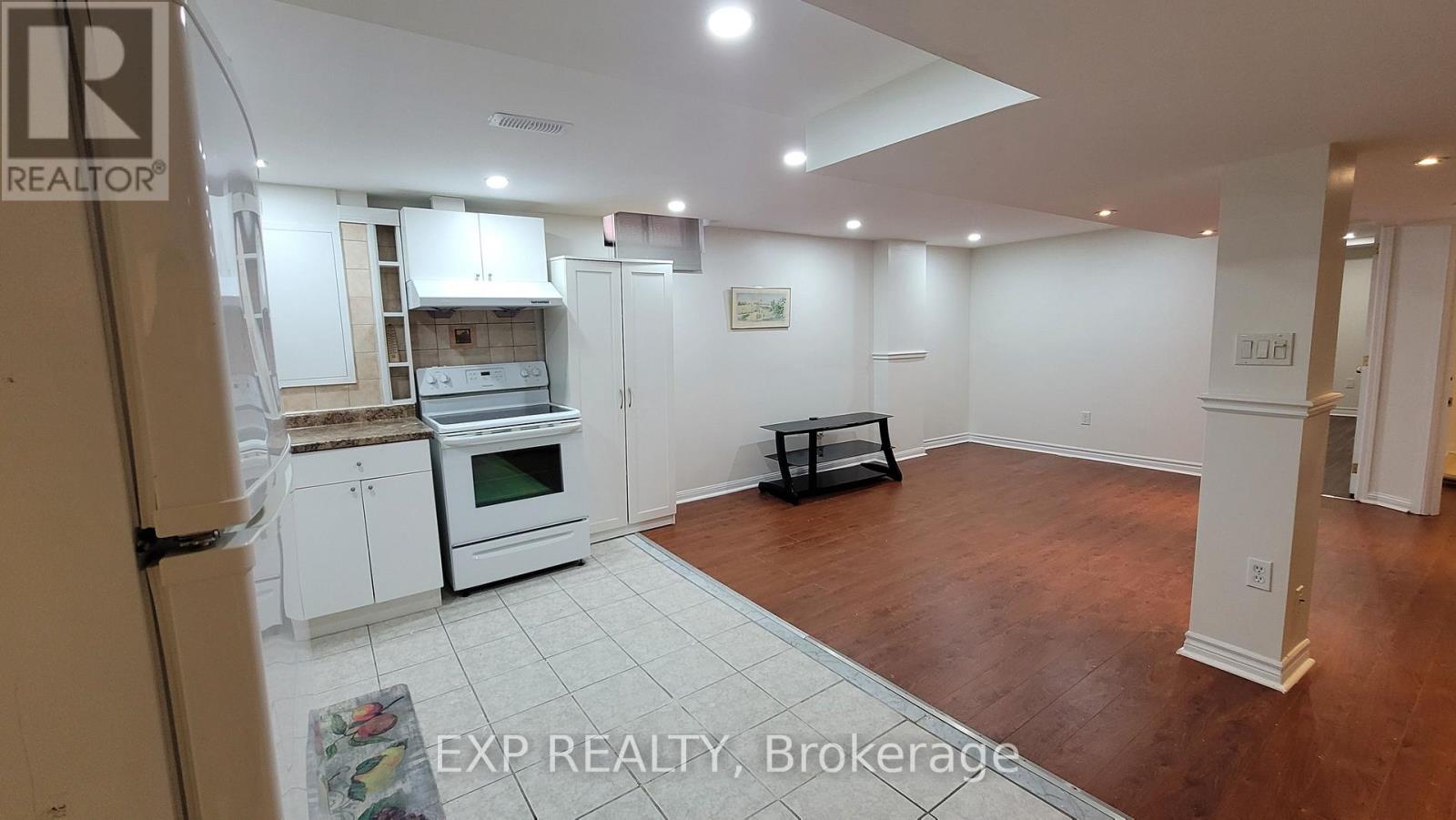 Bsmt - 3298 Cambourne Crescent, Mississauga (Meadowvale), Ontario  L5N 5P7 - Photo 10 - W12201522