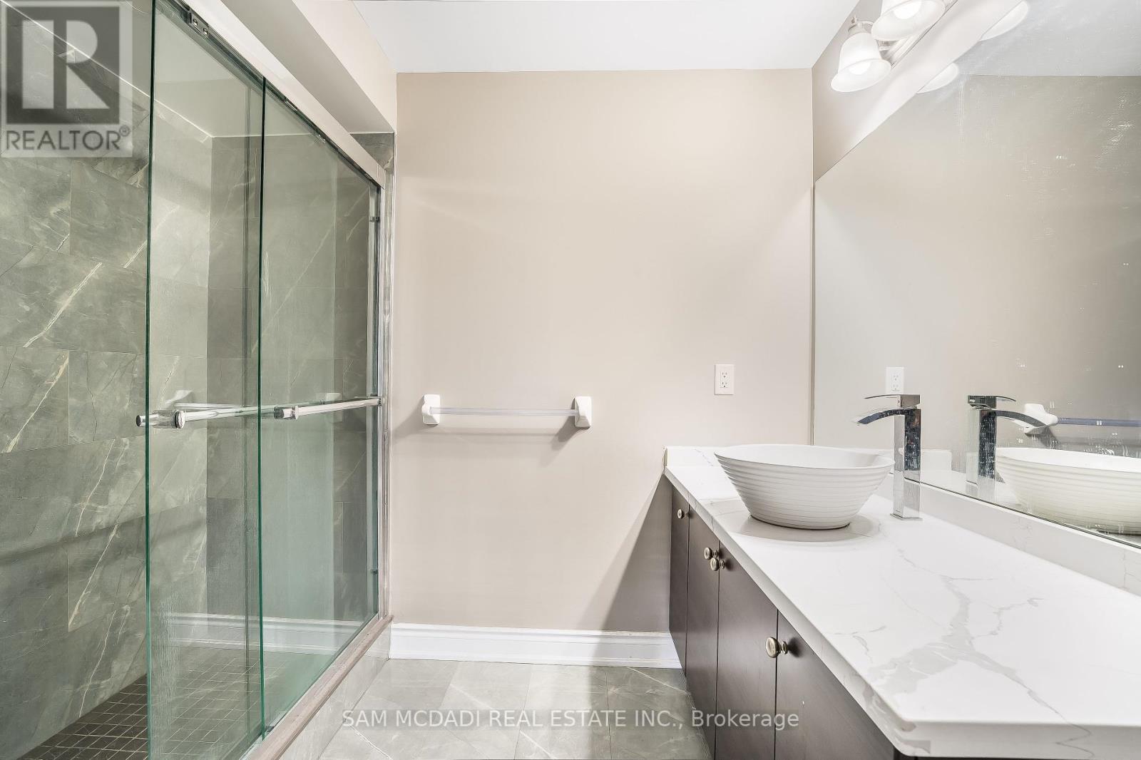 28 Clockwork Drive, Brampton (Northwest Brampton), Ontario  L7A 4R8 - Photo 24 - W12201539