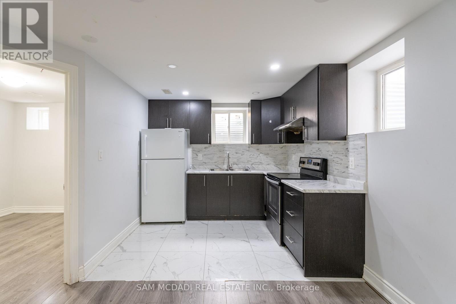 28 Clockwork Drive, Brampton, Ontario  L7A 4R8 - Photo 34 - W12201539