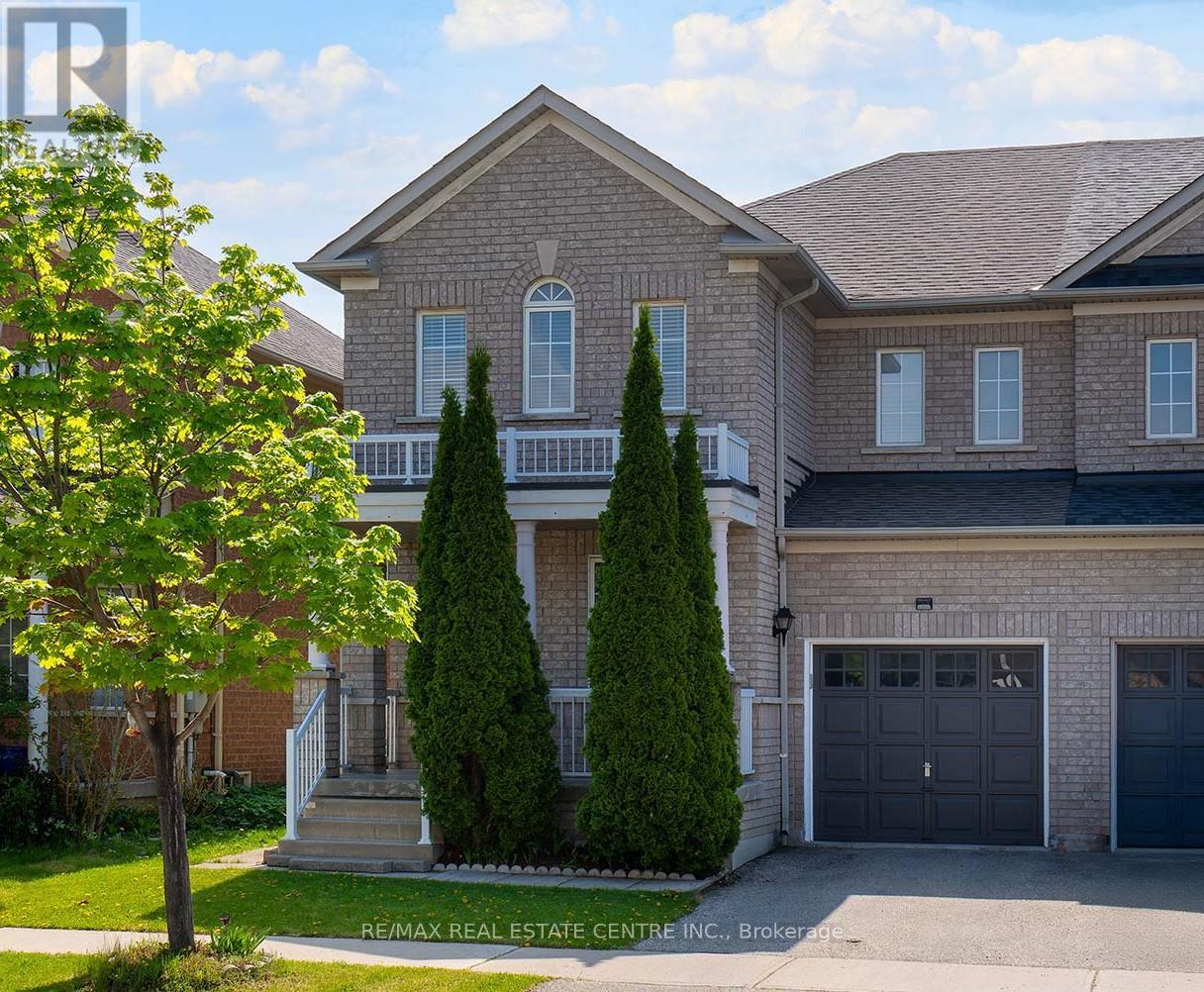 3686 Aruba Place, Mississauga, Ontario  L5M 6Z2 - Photo 1 - W12201547